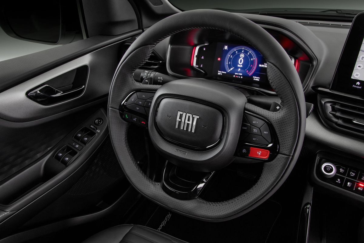 Fiat Fastback 2022. Tableau de bord. VUS 5-portes, 1 génération