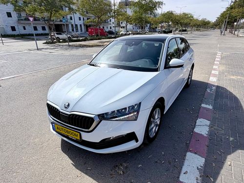 Škoda Scala, 2021, photo