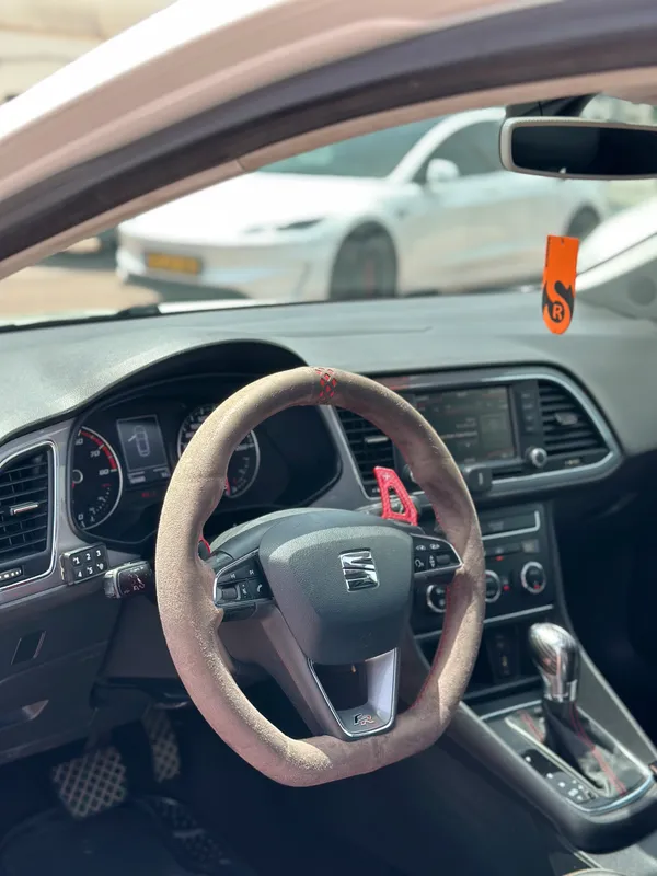 SEAT Leon с пробегом, 2016