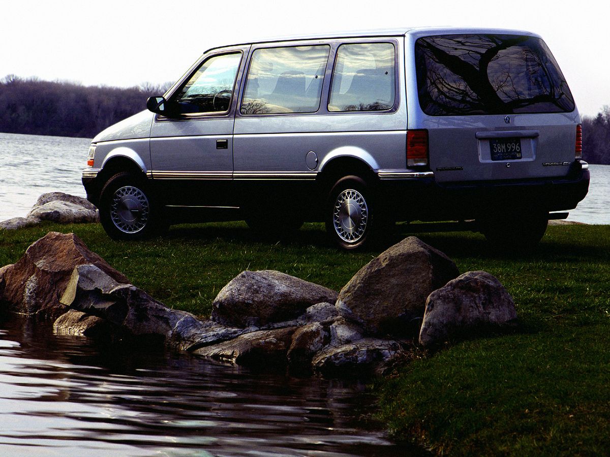 Plymouth Voyager 1991. Carrosserie, extérieur. Monospace, 2 génération