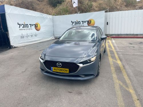 Mazda 3, 2023, фото