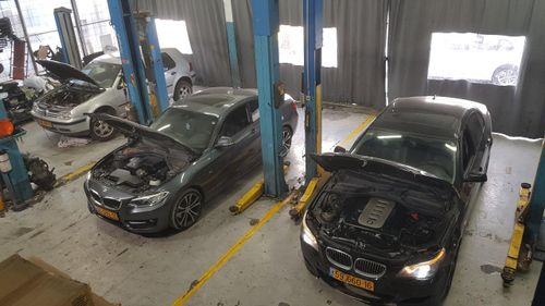Garage Shebo. صورة 3