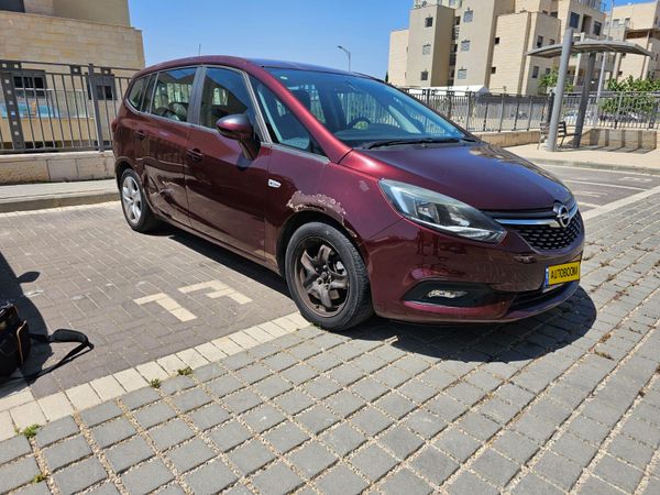 Opel Zafira 2nd hand, 2018, private hand