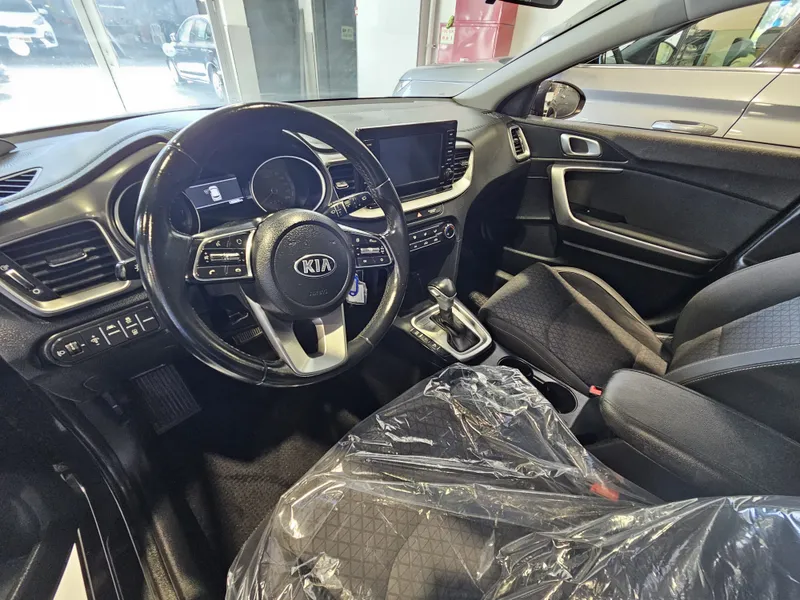 Kia Ceed 2nd hand, 2021