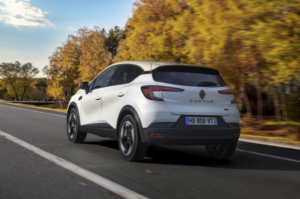 Renault Captur 2024. Bodywork, Exterior. SUV 5-doors, 2 generation, restyling