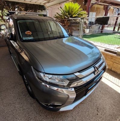 Mitsubishi Outlander 2nd hand, 2017, private hand