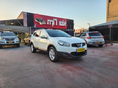 Nissan Qashqai +2, 2014, фото