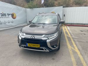מיצובישי אאוטלנדר‏, 2018, תמונה