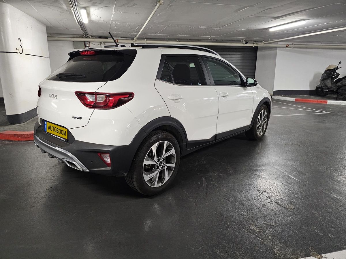 Kia Stonic 2nd hand, 2022, private hand