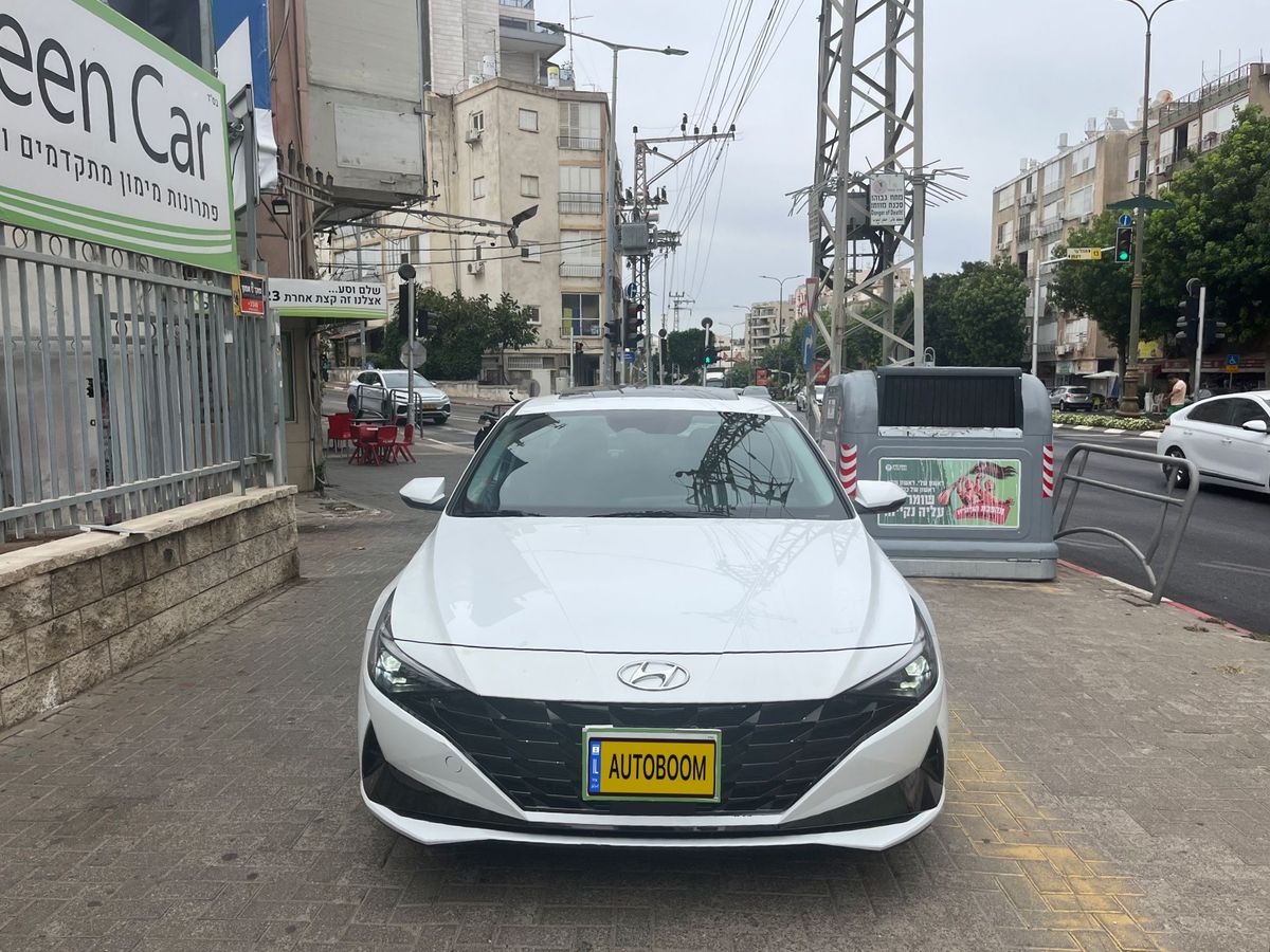 יונדאי אלנטרה יד 2 רכב, 2022, פרטי