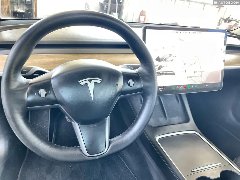 Tesla Model 3 2nd hand, 2021, private