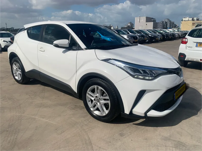 Toyota C-HR с пробегом, 2022, частная рука
