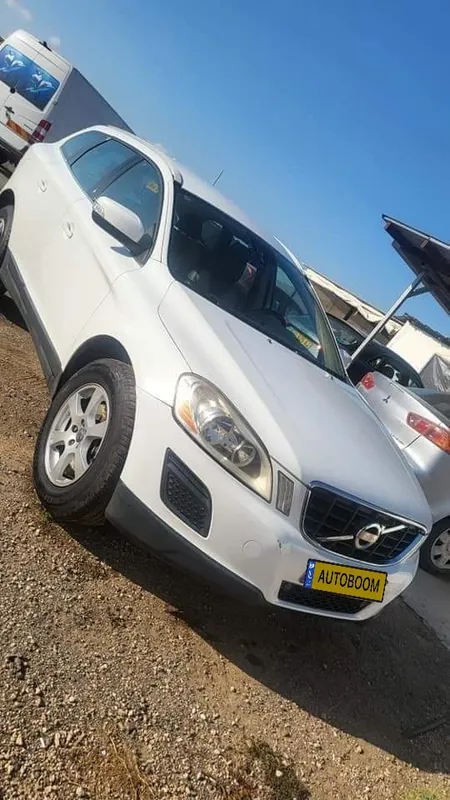 Volvo XC60 2nd hand, 2013, private hand