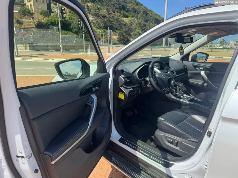 Mitsubishi Eclipse Cross 2nd hand, 2023, private