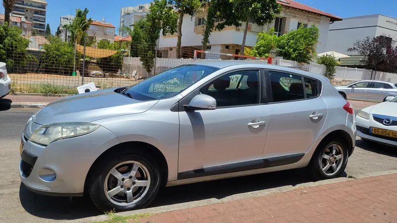 Renault Megane с пробегом, 2010