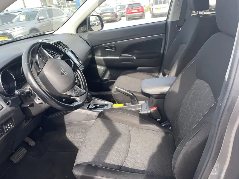 Mitsubishi ASX с пробегом, 2020