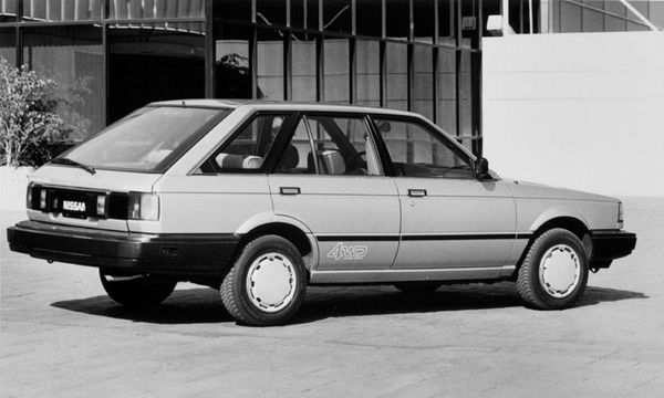 ניסאן סנטרה ‏1986. מרכב, צורה. סטיישן 5 דלתות, 2 דור