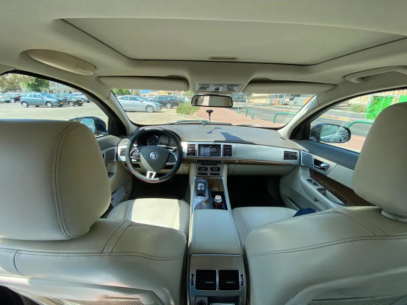 Jaguar XF 2ème main, 2012, main privée