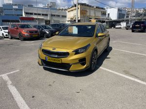 Kia XCeed, 2022, photo