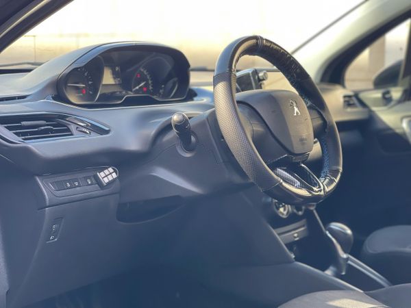 Peugeot 208 с пробегом, 2017, частная рука