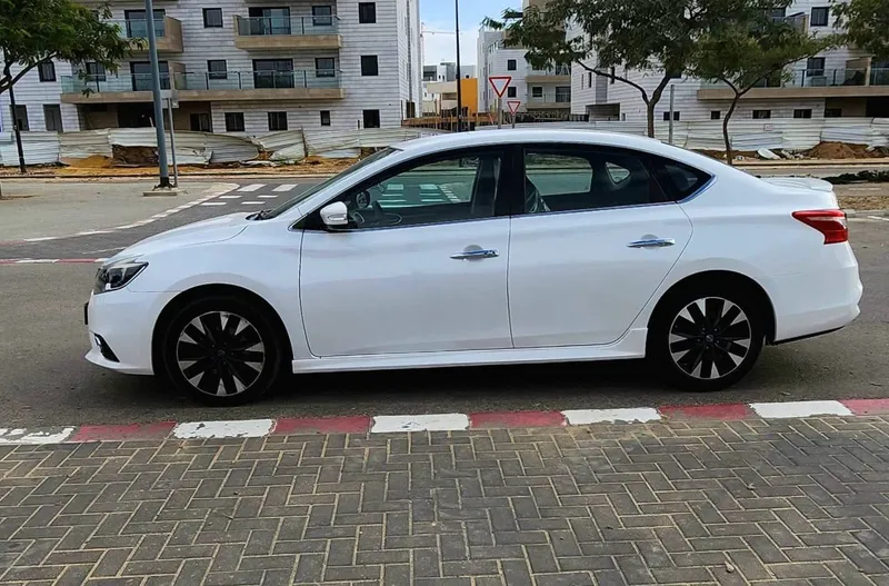 Nissan Sentra с пробегом, 2021