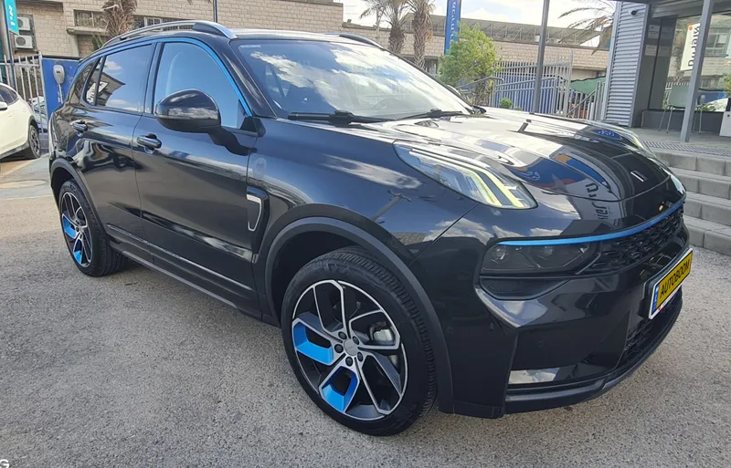 Lynk & Co 01 с пробегом, 2024