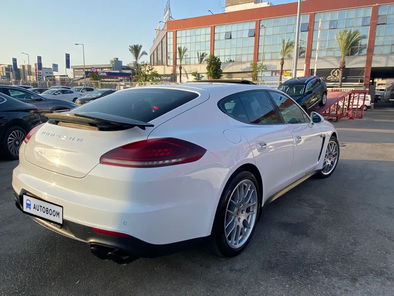 Porsche Panamera с пробегом, 2014
