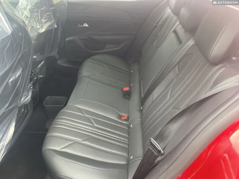 Peugeot 408 2nd hand, 2023, private