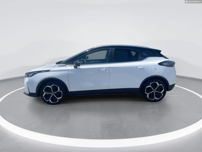 Geely Geometry C с пробегом, 2024, частная