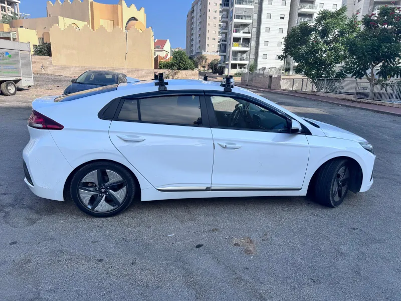 Hyundai IONIQ 2nd hand, 2021, private hand