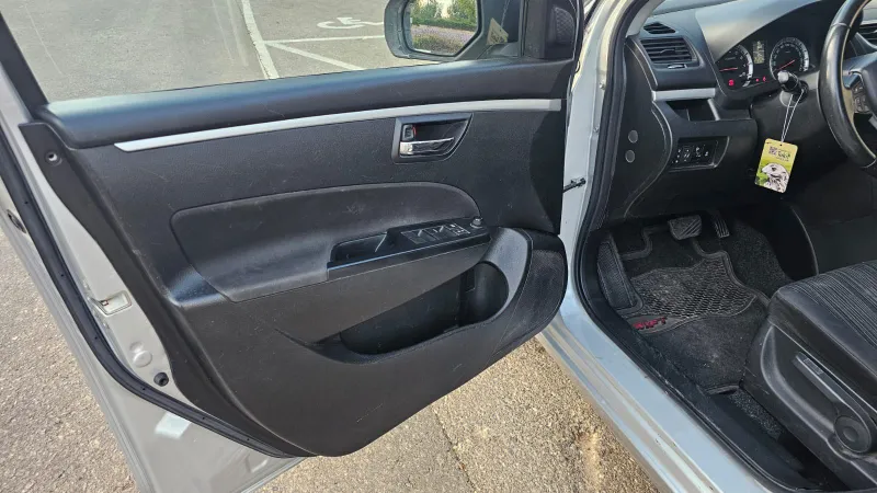 Suzuki Swift 2ème main, 2014, main privée
