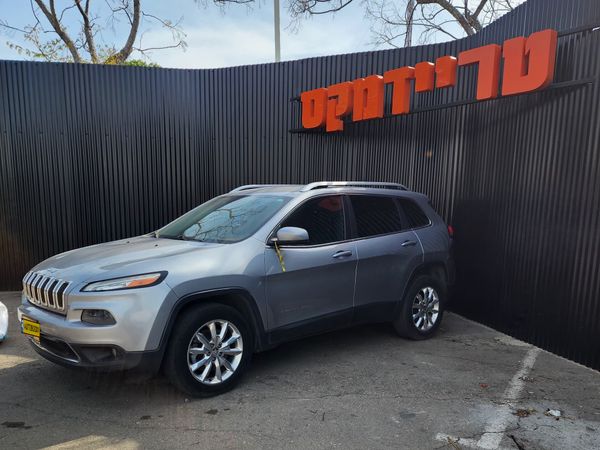 Jeep Cherokee с пробегом, 2014