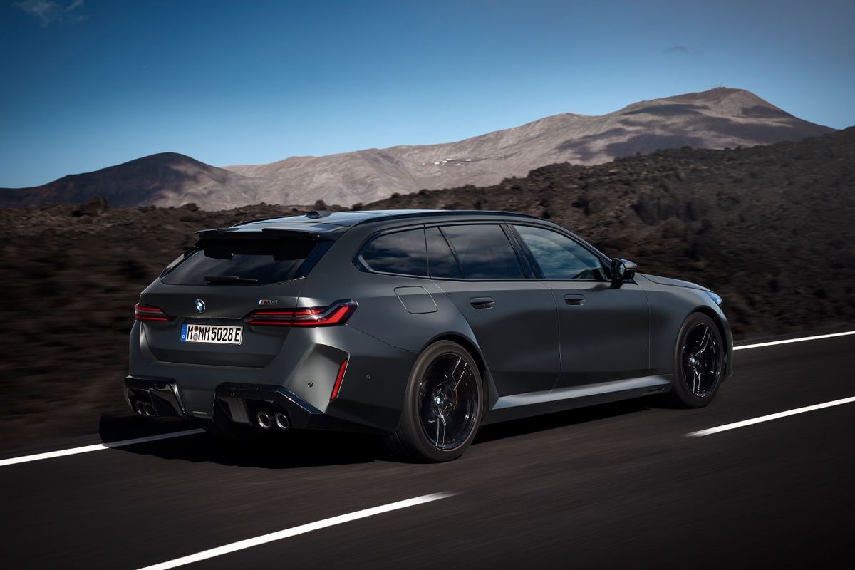 BMW M5 2024. Кузов, экстерьер. Универсал 5 дв., 7 поколение