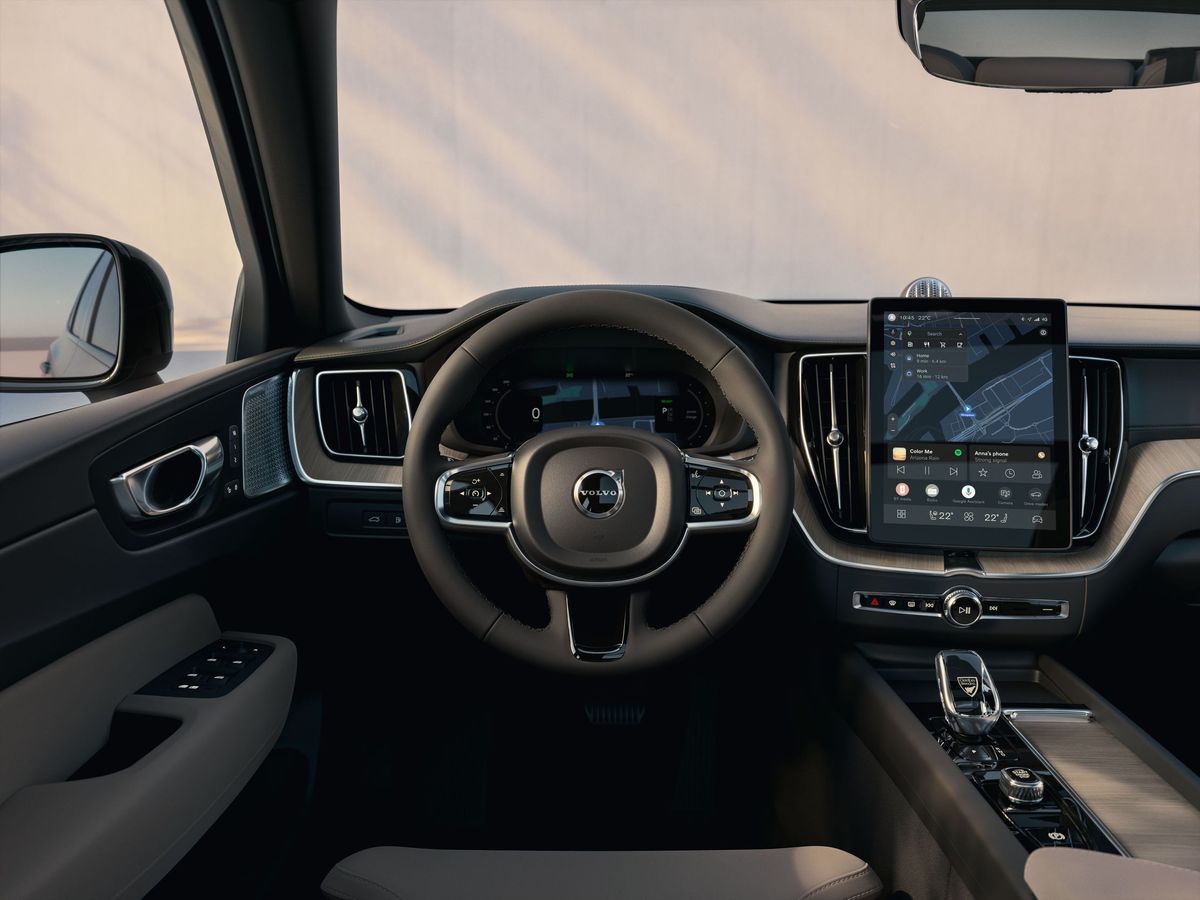 Volvo XC60 2025. Панель приборов. Внедорожник 5 дв., 2 поколение, рестайлинг 2