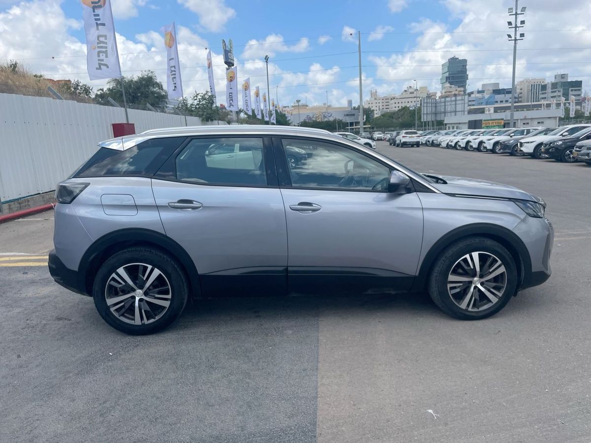 Peugeot 3008 2nd hand, 2021, private hand