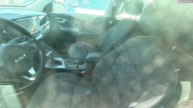Kia Niro Plus 2nd hand, 2022