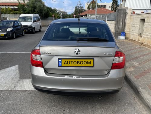 Škoda Rapid 2ème main, 2014, main privée