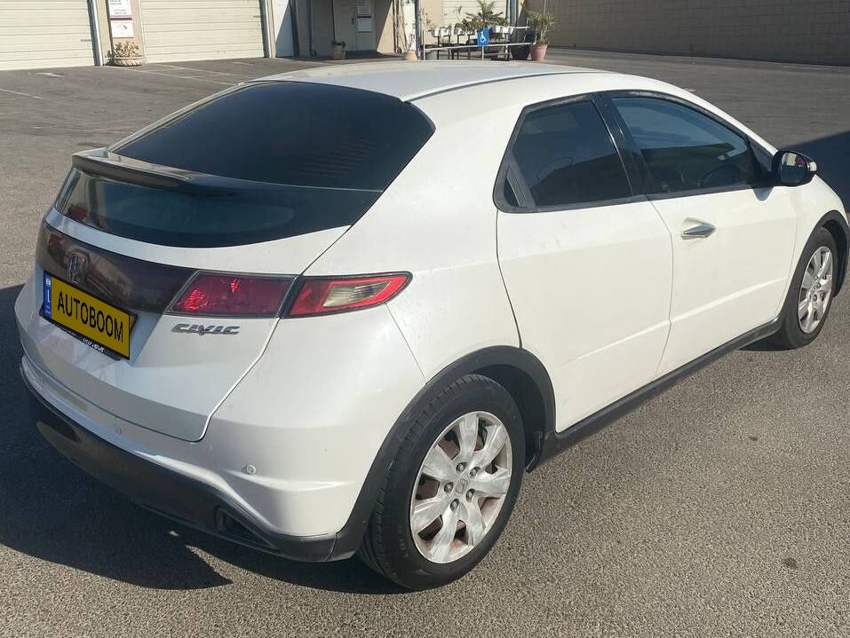 Honda Civic с пробегом, 2011