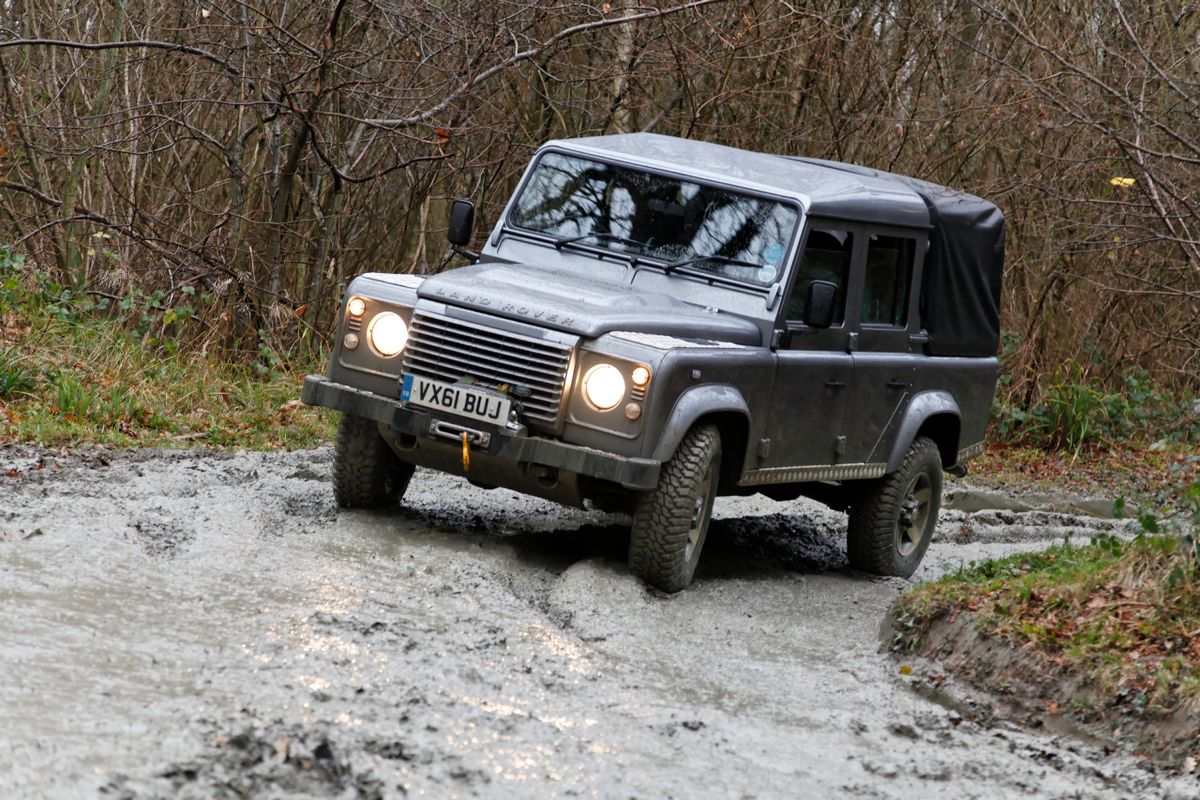 Land Rover Defender 2007. Carrosserie, extérieur. 2 pick-up, 1 génération, restyling