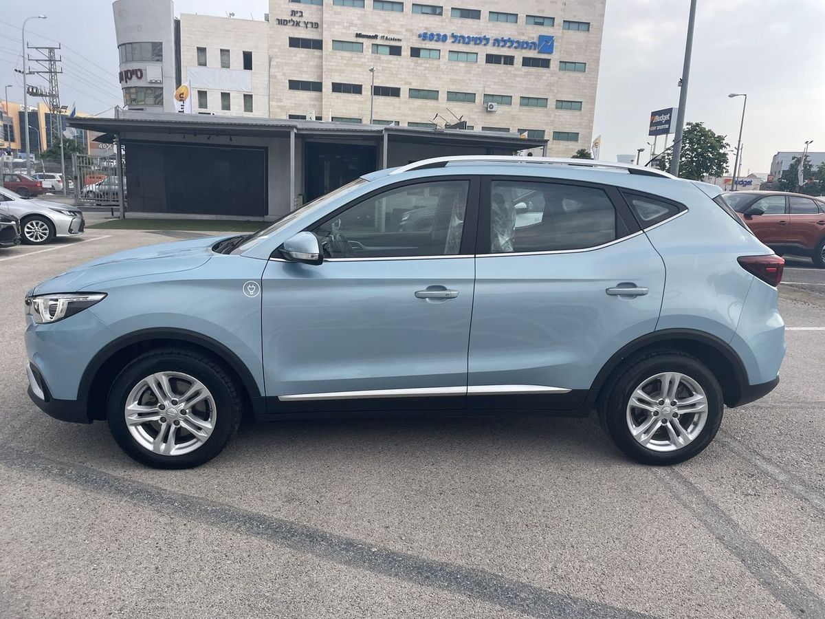 MG ZS 2nd hand, 2021, private hand