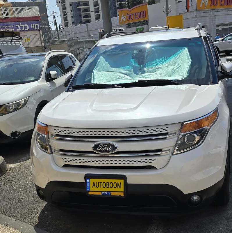 Ford Explorer 2nd hand, 2013, private hand