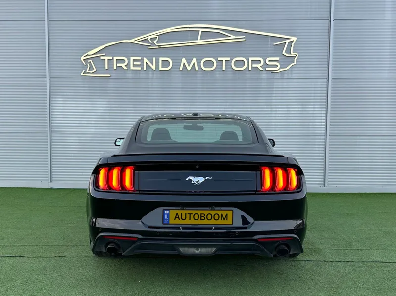 Ford Mustang 2nd hand, 2019, private