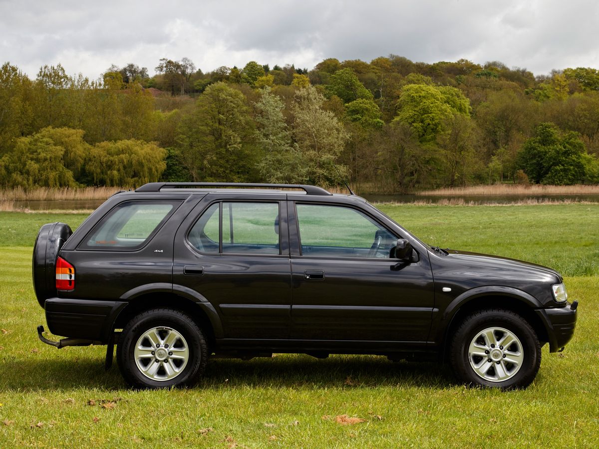 فوكسهول فرونتيرا 2001. الهيكل، المظهر الخارجي. SUV ٥ أبواب, 2 الجيل، تحديث