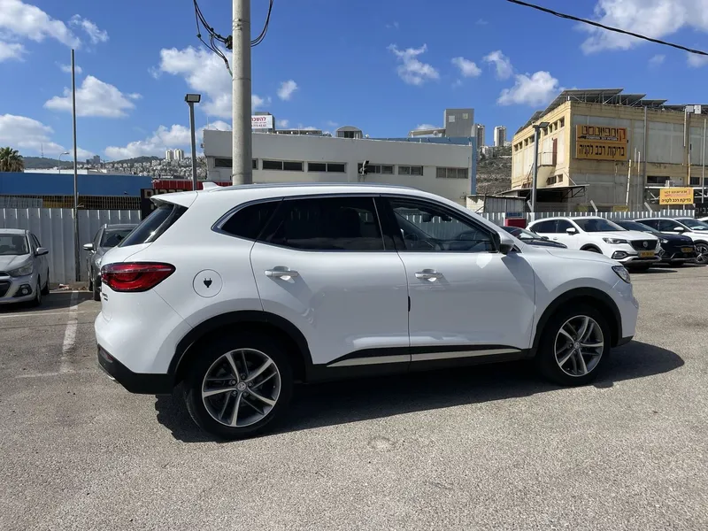 MG EHS 2ème main, 2023, main privée