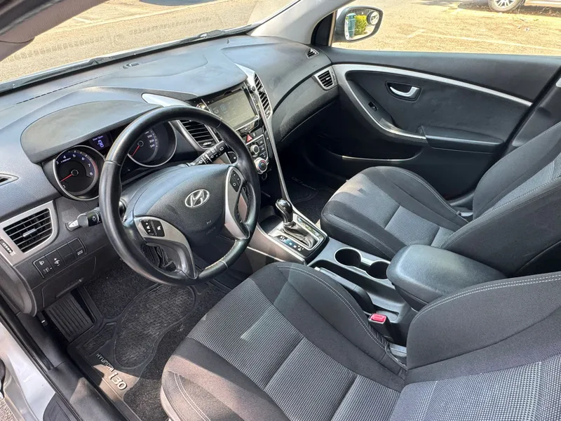 Hyundai i30 2ème main, 2014, main privée