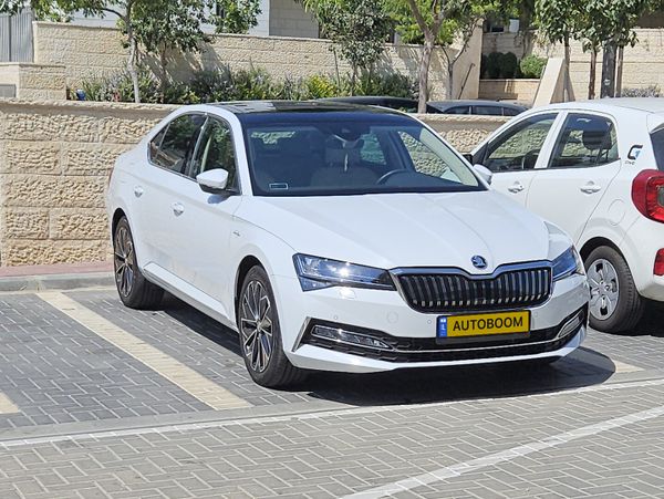 Skoda Superb 2nd hand, 2023, private hand