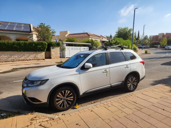 Mitsubishi Outlander 2ème main, 2019, main privée