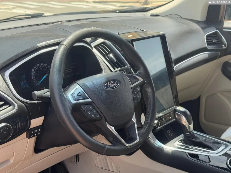 Ford Edge 2nd hand, 2018, private