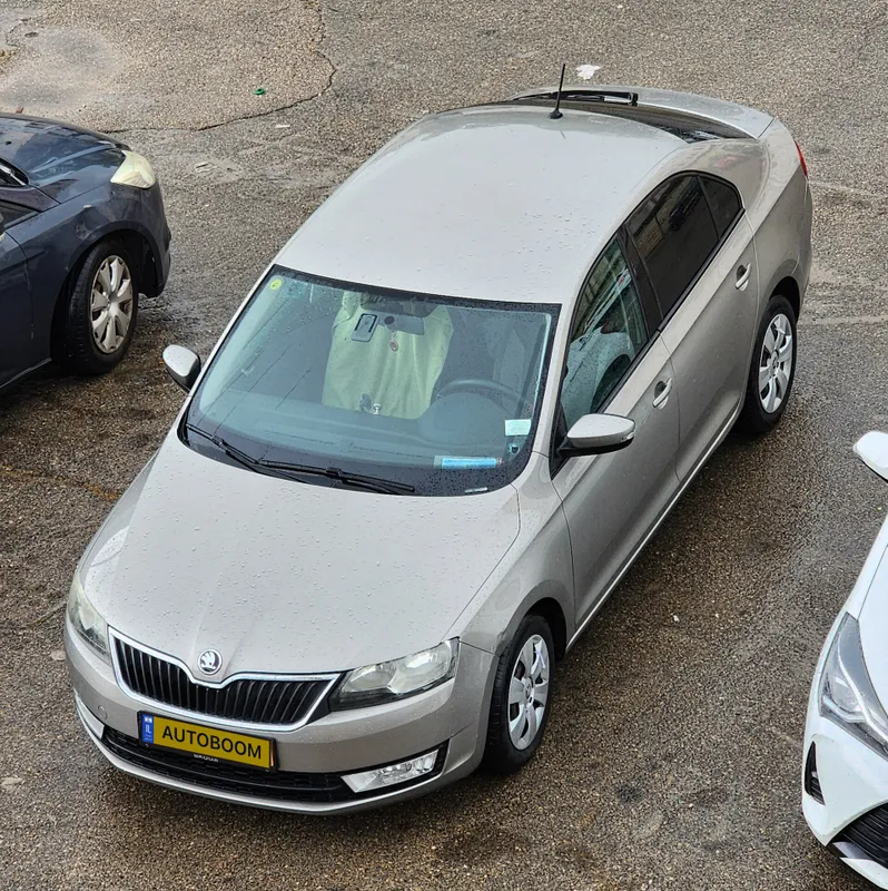 Škoda Rapid 2ème main, 2017, main privée