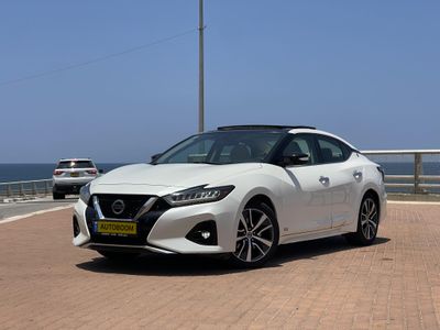 Nissan Maxima с пробегом, 2021, частная рука